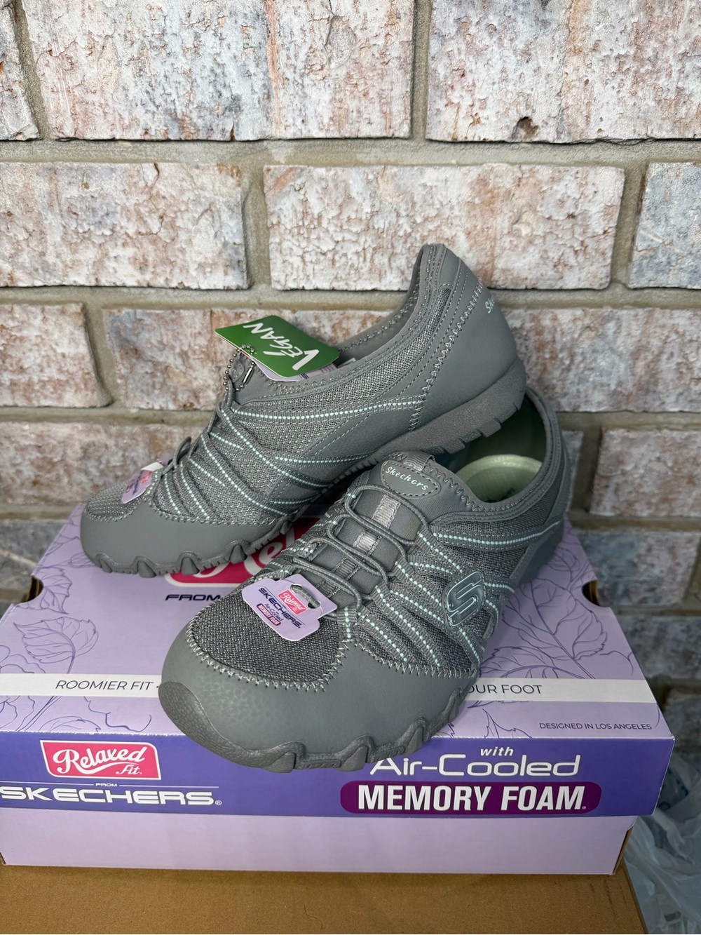 NIB Skechers Women's Relaxed Fit: Bikers Lite - Relive sneakers in Gray size 10